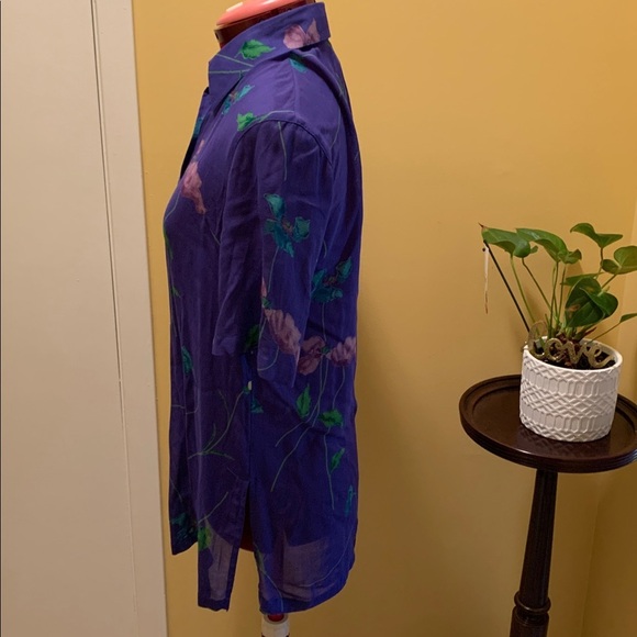 tru Vibrant Deep Blue Floral Casual Women’s Button Down short sleeved Shirt - Picture 4 of 10